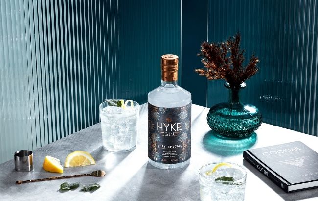 Hyke Gin的可持续原料是多余的葡萄