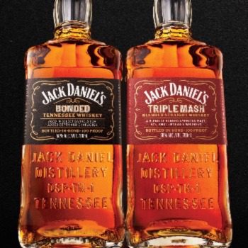 杰克·丹尼尔（Jack Daniel）的结合和三重土豆泥